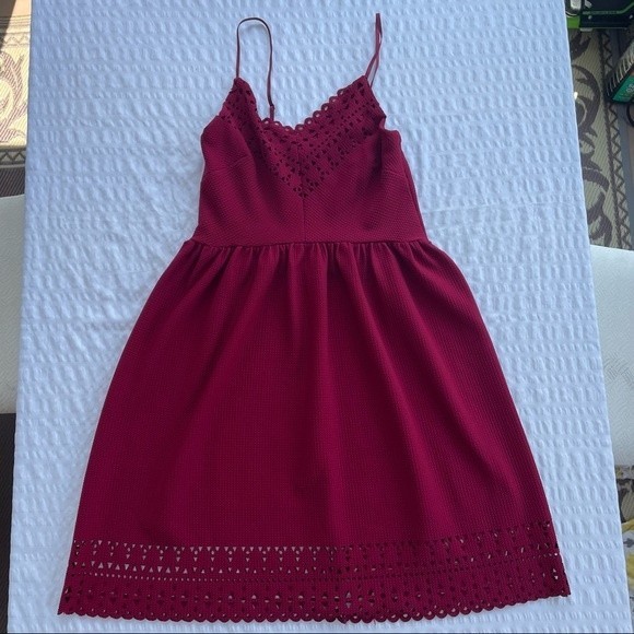 Trixxi Dresses & Skirts - Small Maroon Three Pink Hearts Dress